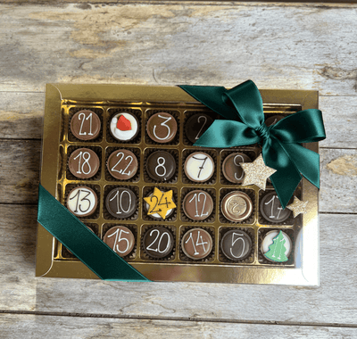 JETZT VORBESTELLEN: Advents-Kalender 2026 mit exquisiten Pralinen