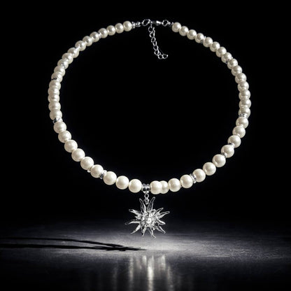 Necklace, bracelet and earrings set, white